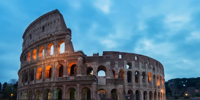 Rom Highlights: Das Kolosseum am Abend erleben